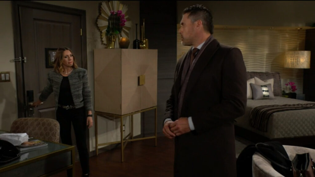 Nick comes to see Sally, and Chloe lets him into Sally's suite