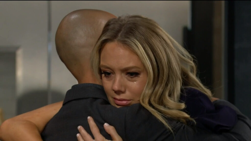 Abby and Devon hug as he comforts her - Young and Restless Recap for Dec 9, 2022