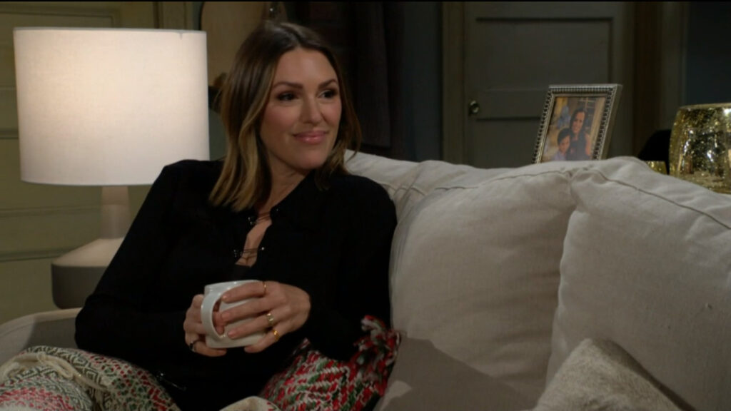 Chelsea and Chloe sit and talk on the couch at Chloe's place - Young & Restless recap for Dec 19
