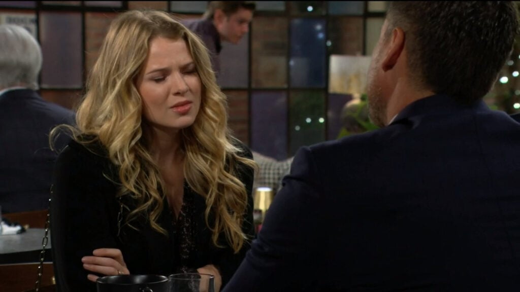 Summer and Nick talk about Sally - Young and Restless Recap for Dec 8, 2022