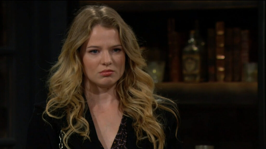Summer isn't happy to see Sally with her father - Young and Restless Recap for Dec 8, 2022