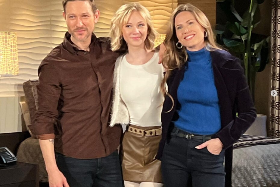 Michael Graziadei, Lily Brooks, O'Briant, and Vail Bloom pose on the set of Y&R