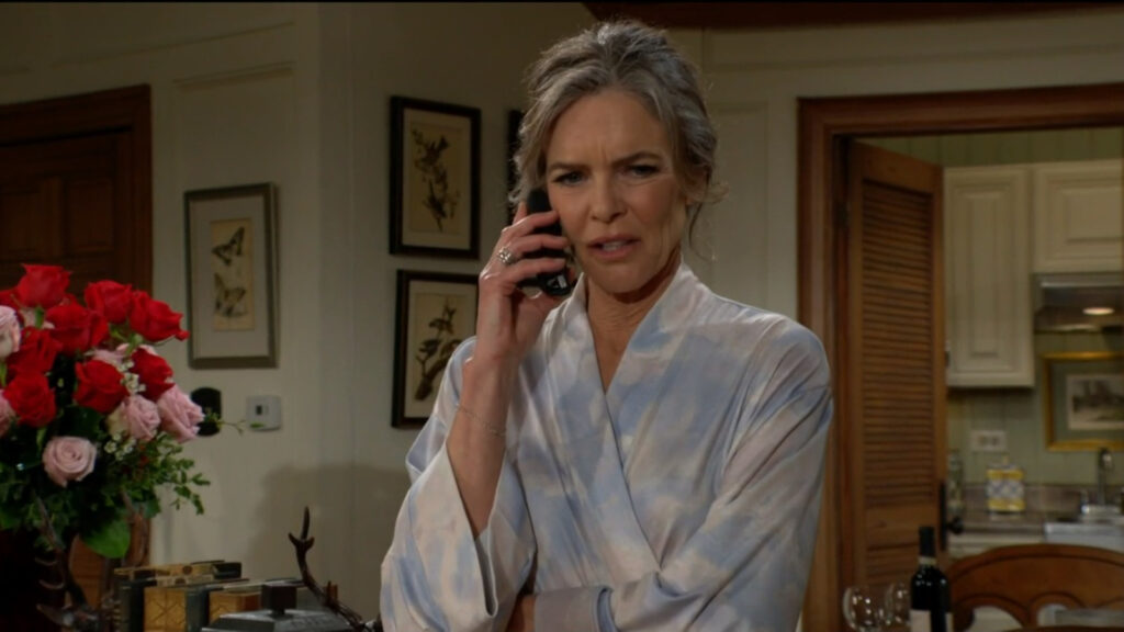 Diane answers the phone when Phyllis calls the cabin