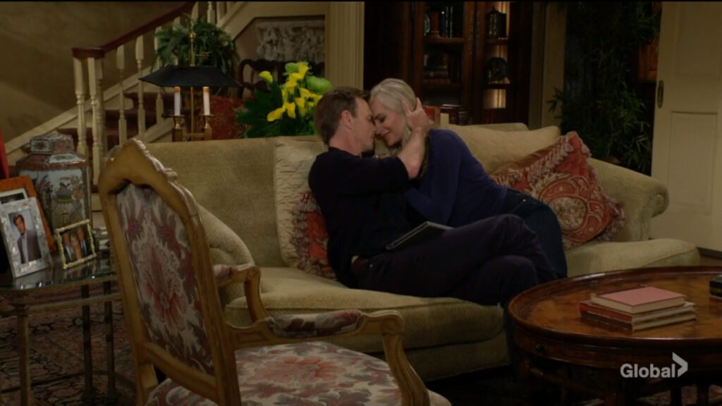 Tucker and Ashley kiss.