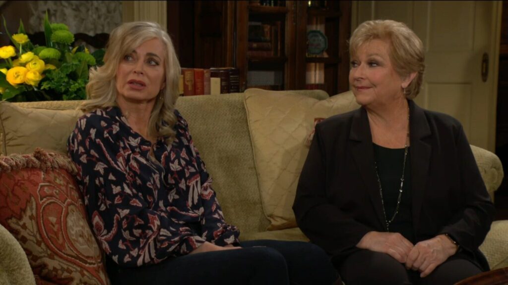 Ashley talks to Sharon as Traci looks on.